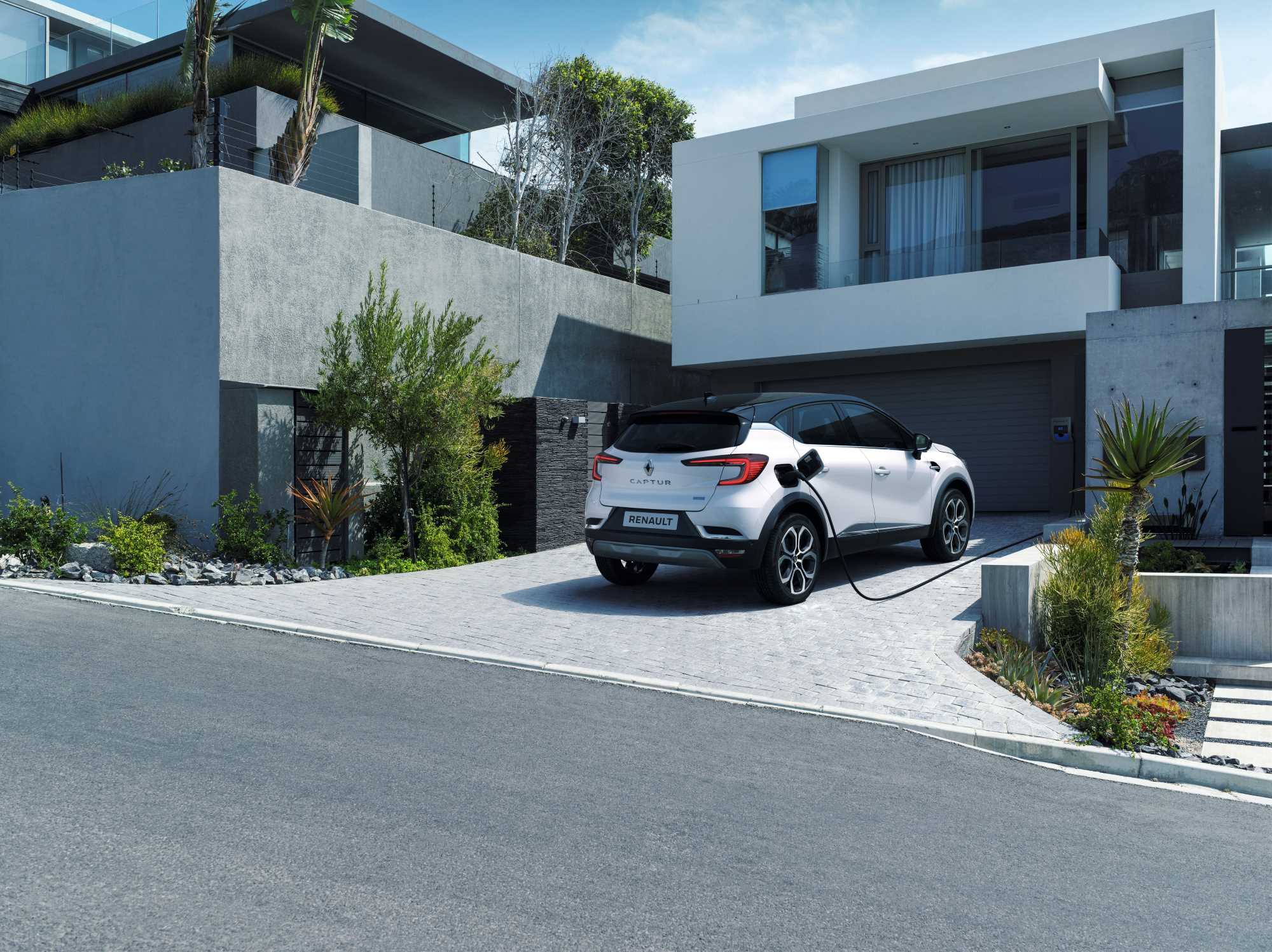 Renault captur qui recharge